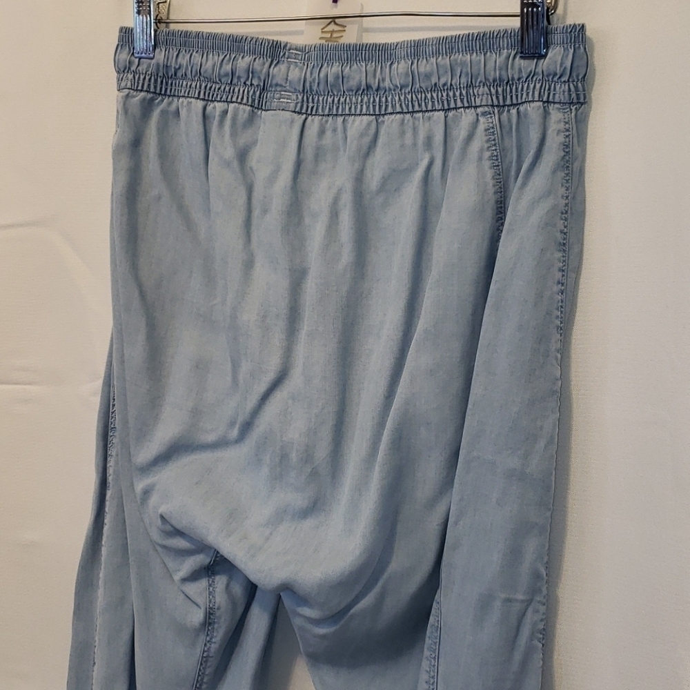 L J BLACK light blue jogger - Picture 4 of 17